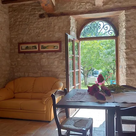 Vakantieboerderij Montefiorentino
